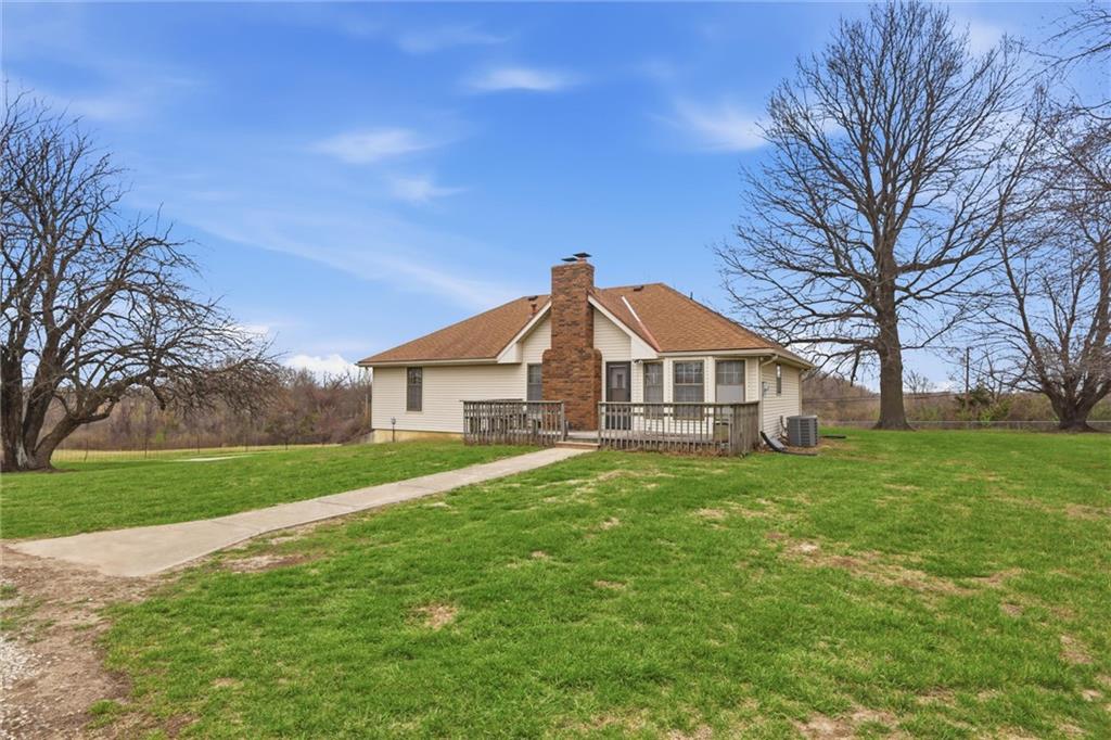 24801 Cowherd Road Blue Springs, MO 64064 - Photo 31 of 43