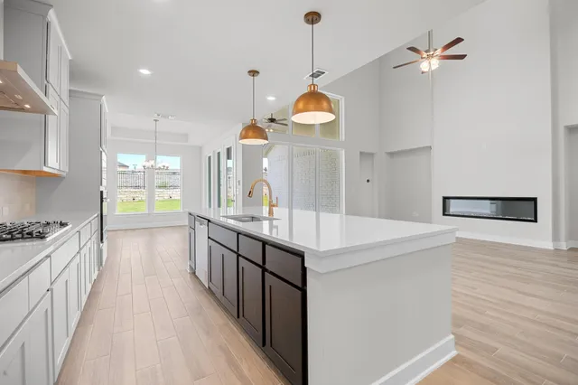 $514,623 | 8100 Royal Mint Cove, Lago Vista, TX 78645