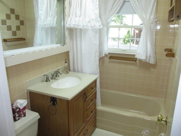 44 Bear Hill Road Merrimac, MA 01860 - Photo 14 of 19 Gallery Image 14