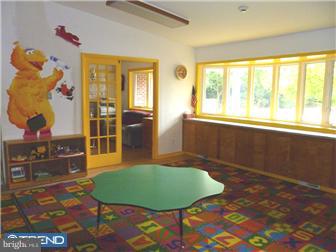 1614 Salem Road Burlington, NJ 08016 - Photo 8 of 12 Gallery Image 8