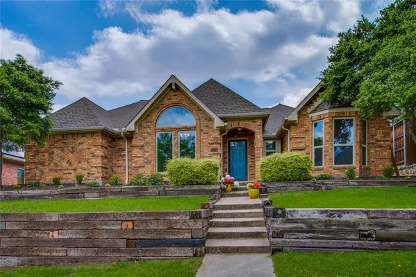 $500,000 | 1908 Golden Trail Court, Carrollton, TX 75010