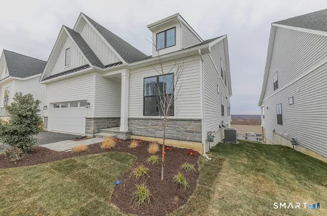 $6,200 | 35 Lookout Ridge, Unit 35, Danbury, CT 06810