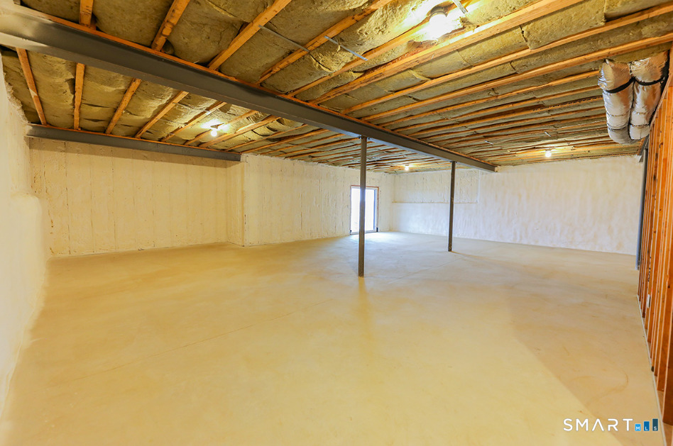 35 Lookout Ridge, Unit 35 Danbury, CT 06810 - Photo 35 of 38 a view of empty room