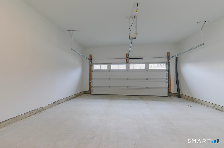 35 Lookout Ridge, Unit 35 Danbury, CT 06810 - Photo 38 of 38 a view of room with an empty space