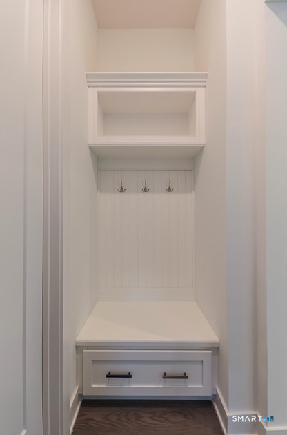 35 Lookout Ridge, Unit 35 Danbury, CT 06810 - Photo 5 of 38