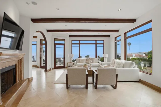 $7,400,000 | 1745 Amalfi Street, La Jolla, CA 92037
