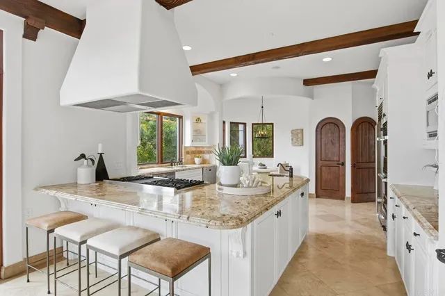 $7,400,000 | 1745 Amalfi Street, La Jolla, CA 92037