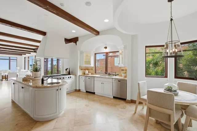 $7,400,000 | 1745 Amalfi Street, La Jolla, CA 92037