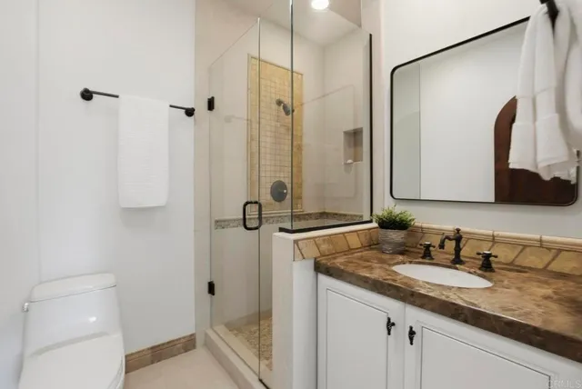 $7,400,000 | 1745 Amalfi Street, La Jolla, CA 92037