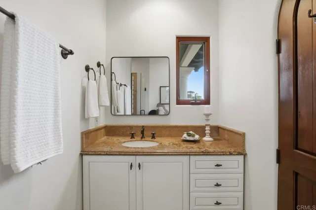 $7,400,000 | 1745 Amalfi Street, La Jolla, CA 92037