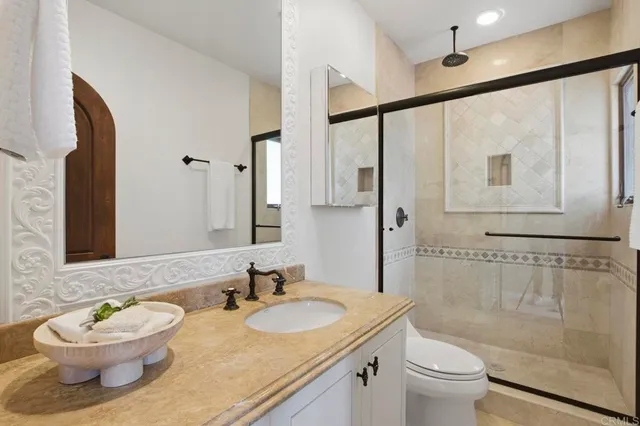 $7,400,000 | 1745 Amalfi Street, La Jolla, CA 92037