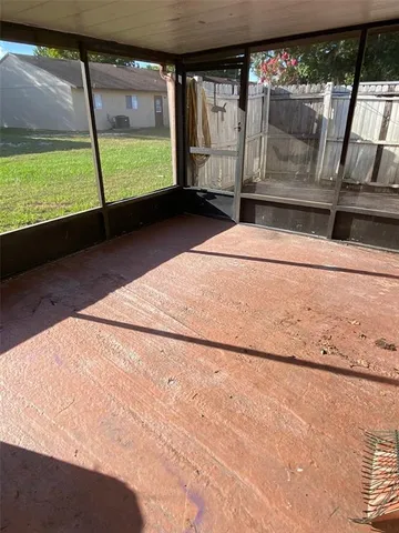 a view of a back yard of a building