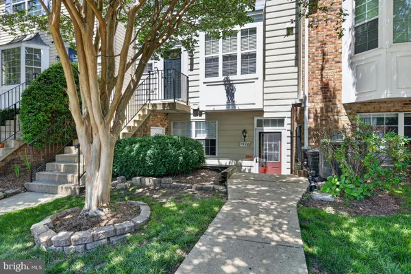 $300,000 | 1928 Pawlet Drive, Crofton, MD 21114
