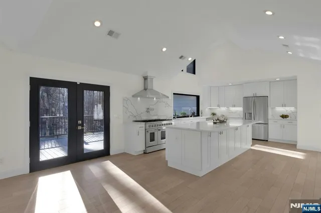 $1,900,000 | 30 Sun Valley Road, Ramsey, NJ 07446