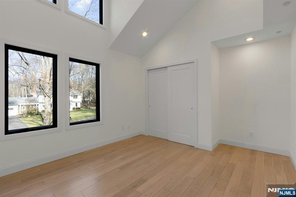 30 Sun Valley Road Ramsey, NJ 07446 - Photo 18 of 50