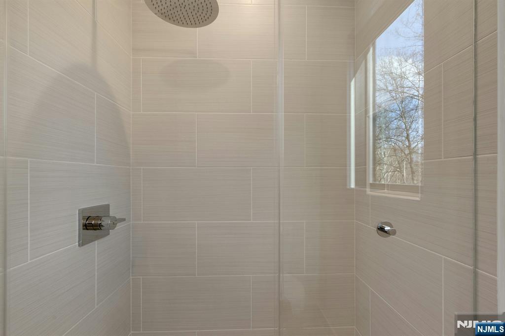 30 Sun Valley Road Ramsey, NJ 07446 - Photo 25 of 50