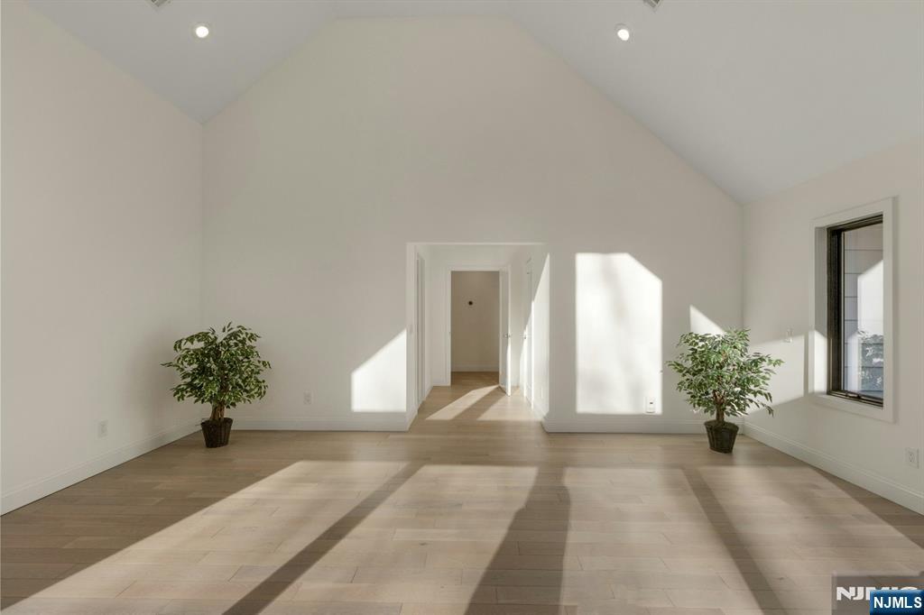 30 Sun Valley Road Ramsey, NJ 07446 - Photo 27 of 50