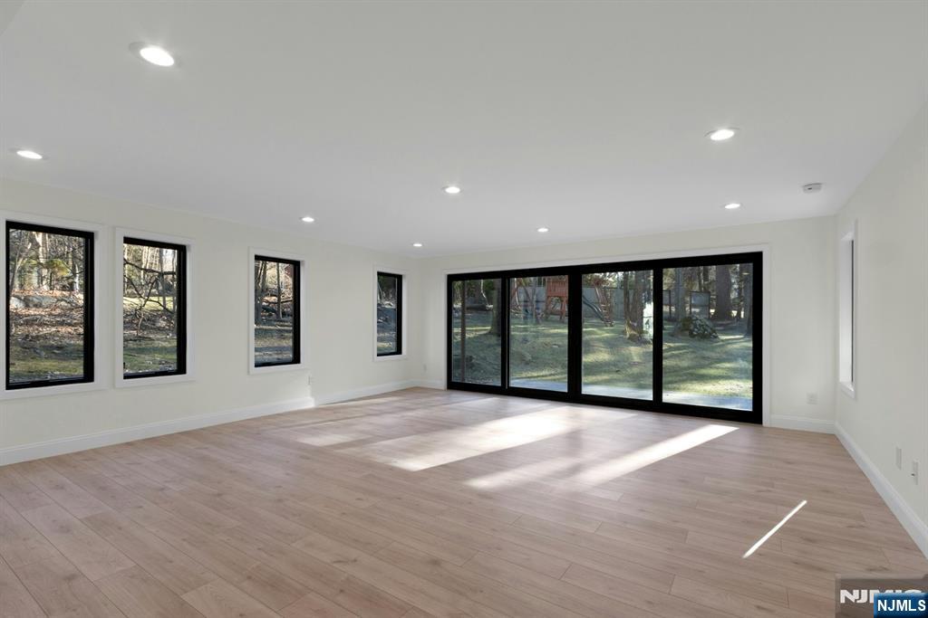 30 Sun Valley Road Ramsey, NJ 07446 - Photo 33 of 50