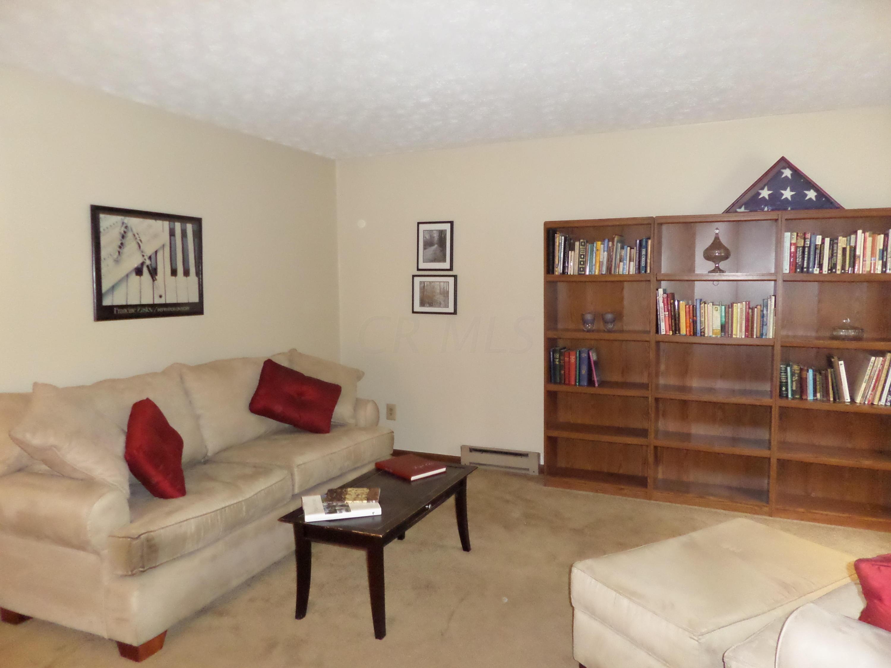 5316 Trabue Road Columbus, OH 43228 - Photo 2 of 30 Gallery Image 2