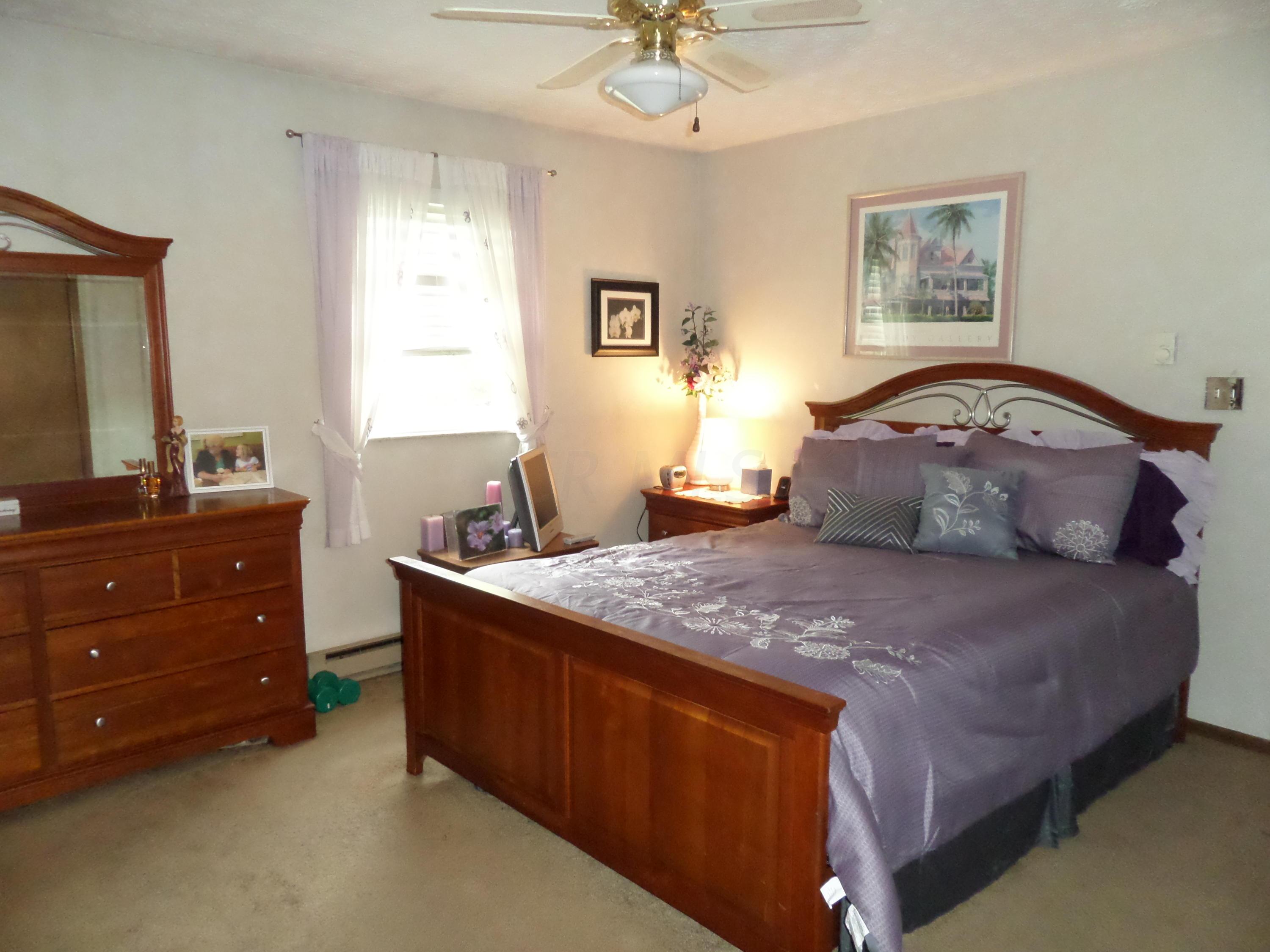 5316 Trabue Road Columbus, OH 43228 - Photo 9 of 30 Gallery Image 9