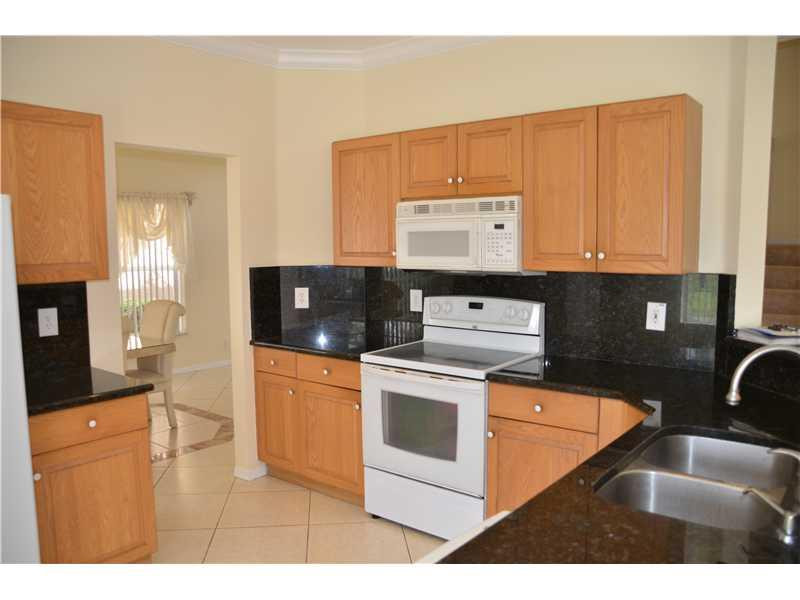 10984 La Salinas Circle Boca Raton, FL 33428 - Photo 8 of 29 Kitchen
