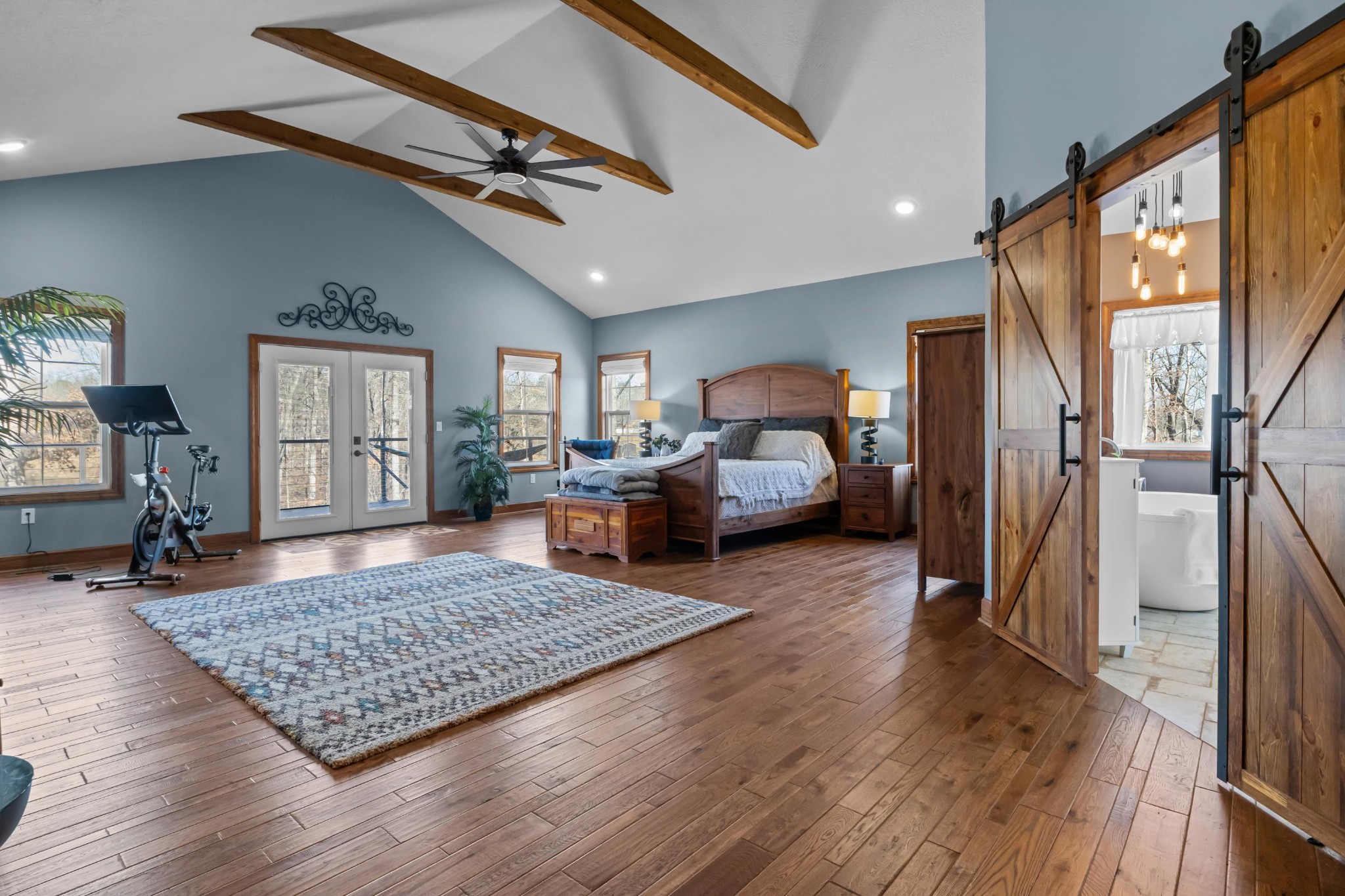 1816 McKelvy Road Camden, TN 38320 - Photo 27 of 100 a living room with furniture rug and window