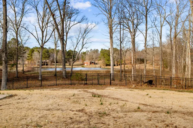 $839,000 | 1816 McKelvy Road, Camden, TN 38320