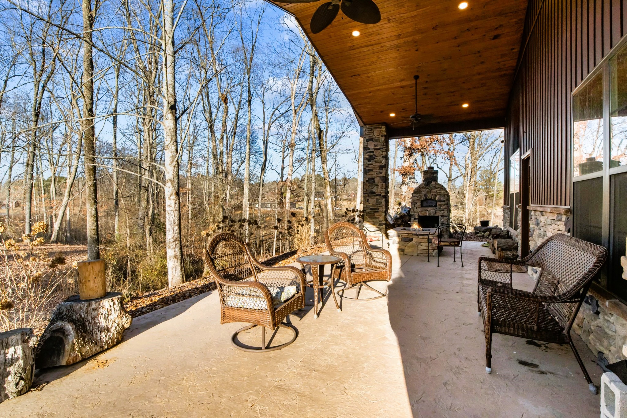 1816 McKelvy Road Camden, TN 38320 - Photo 80 of 100 a building outdoor space with patio furniture and potted plants