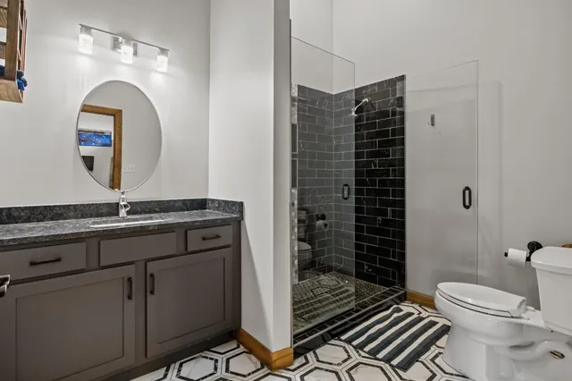 $839,000 | 1816 McKelvy Road, Camden, TN 38320