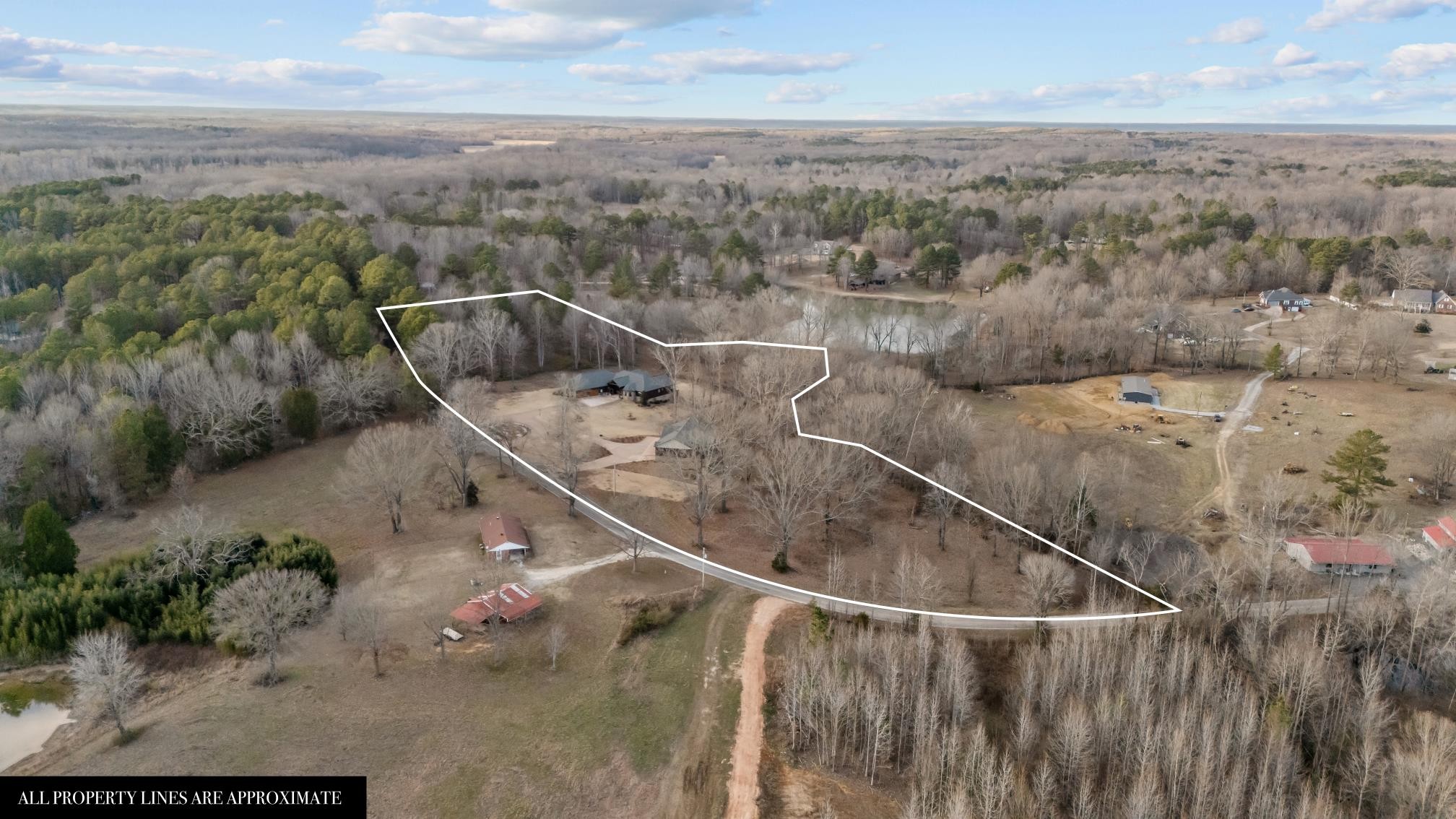 1816 McKelvy Road Camden, TN 38320 - Photo 97 of 100 an aerial view of a house with a yard