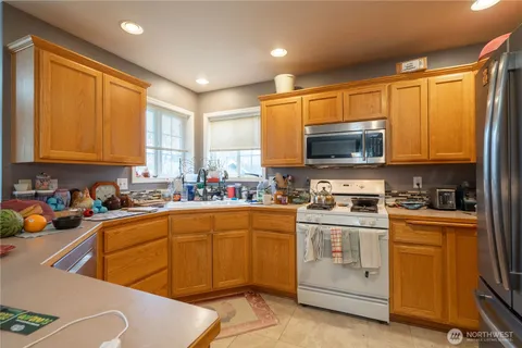 $579,000 | 816 Cedar Drive, Lynden, WA 98264