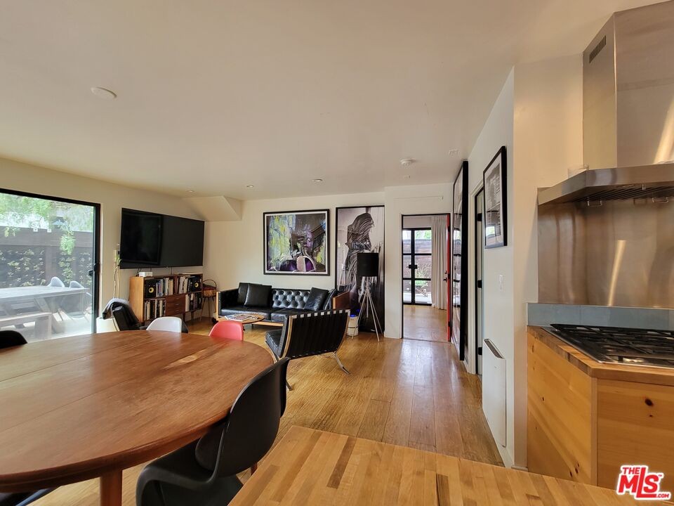1001 Main Street Venice, CA 90291 - Photo 5 of 65