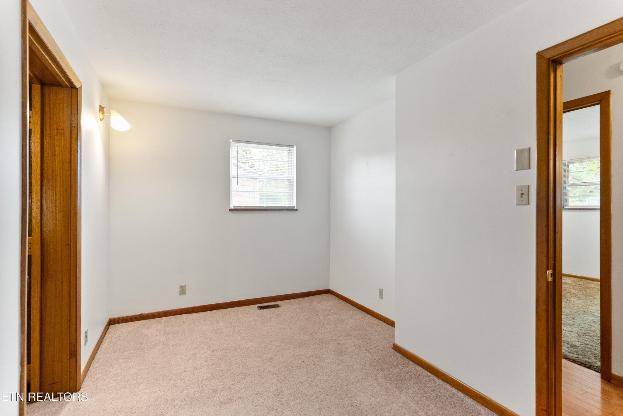 6112 Magazine Road Knoxville, TN 37920 - Photo 37 of 49 Gallery Image 37