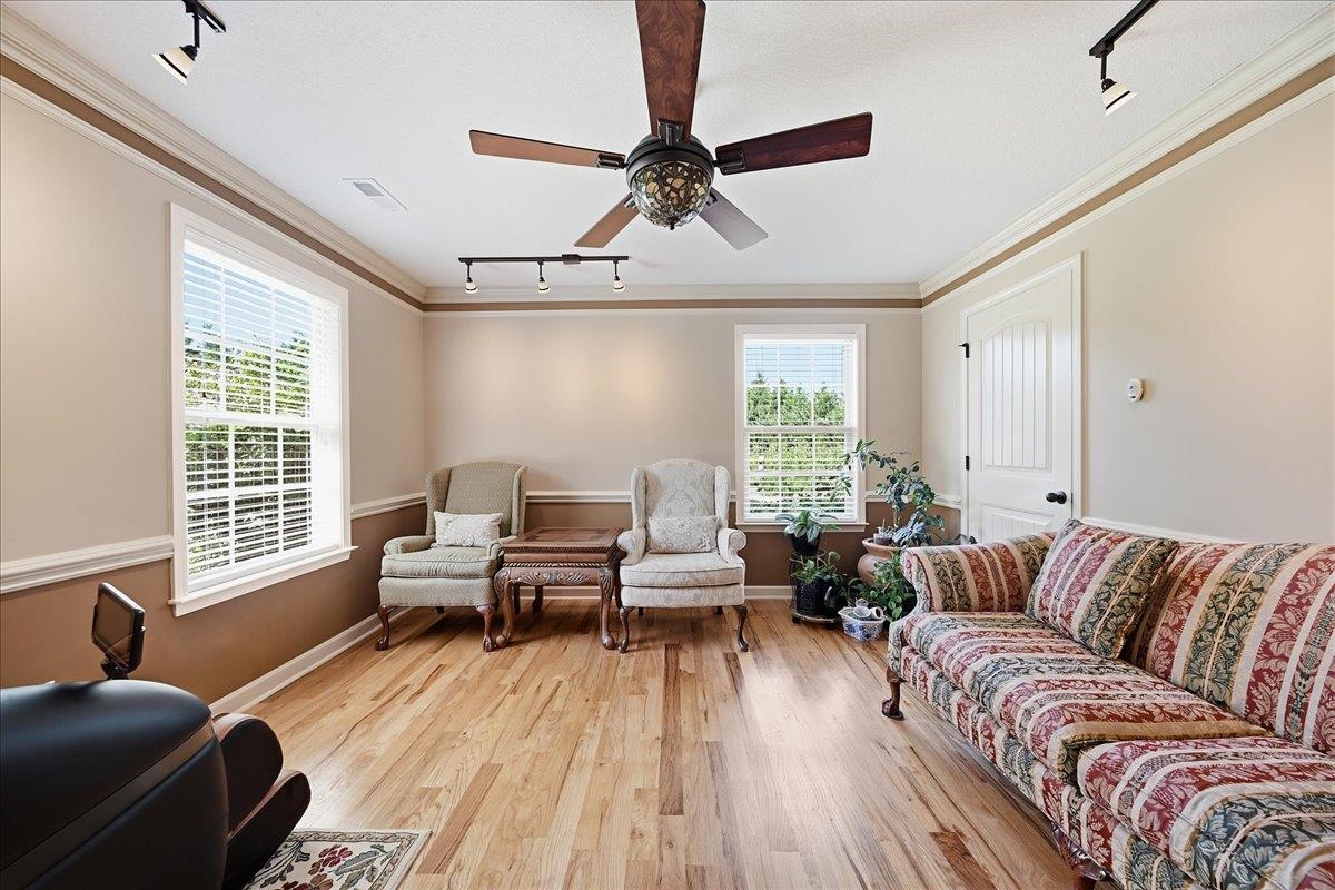 125 Fox Farm Way Greer, SC 29651 - Photo 10 of 35