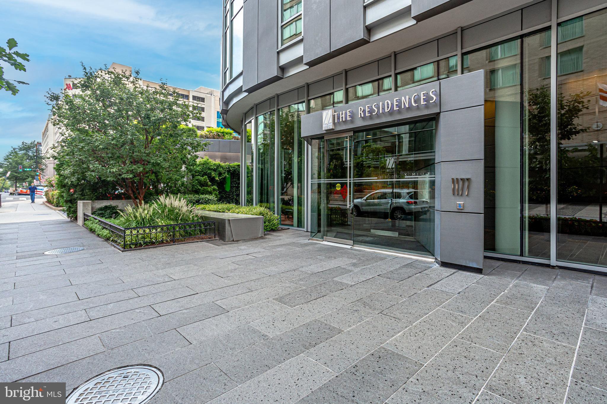 1177 22nd Street Northwest, Unit 2K Washington, DC 20037 - Photo 1 of 23