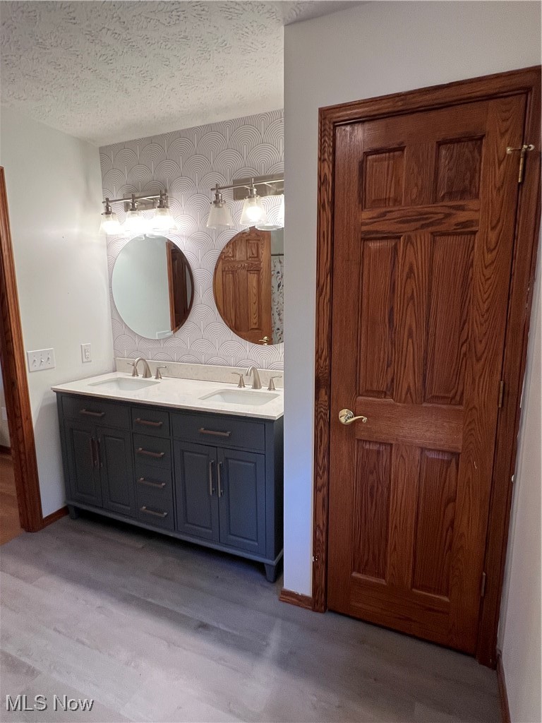 7262 Turner Road Pierpont, OH 44082 - Photo 17 of 45 Master Bath