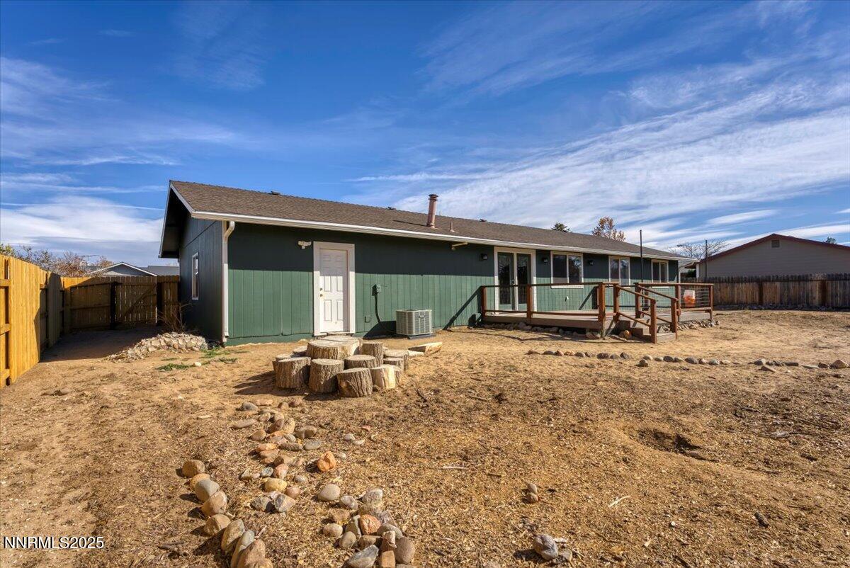 1275 Bolivia Way Gardnerville, NV 89460 - Photo 31 of 59 a front view of a house with garden