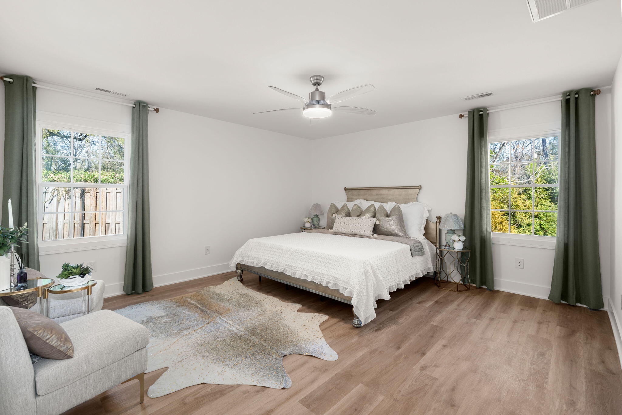 1260 Robin Road Mount Pleasant, SC 29464 - Photo 21 of 35 Primary Bedroom