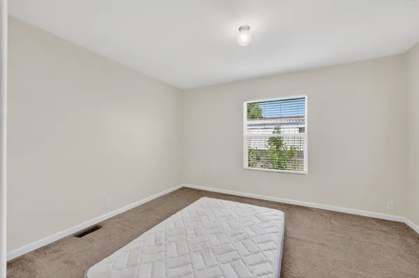 $220,000 | 6410 Capital Circle, Unit 32, Sacramento, CA 95828