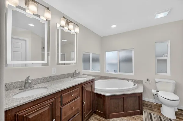 $220,000 | 6410 Capital Circle, Unit 32, Sacramento, CA 95828