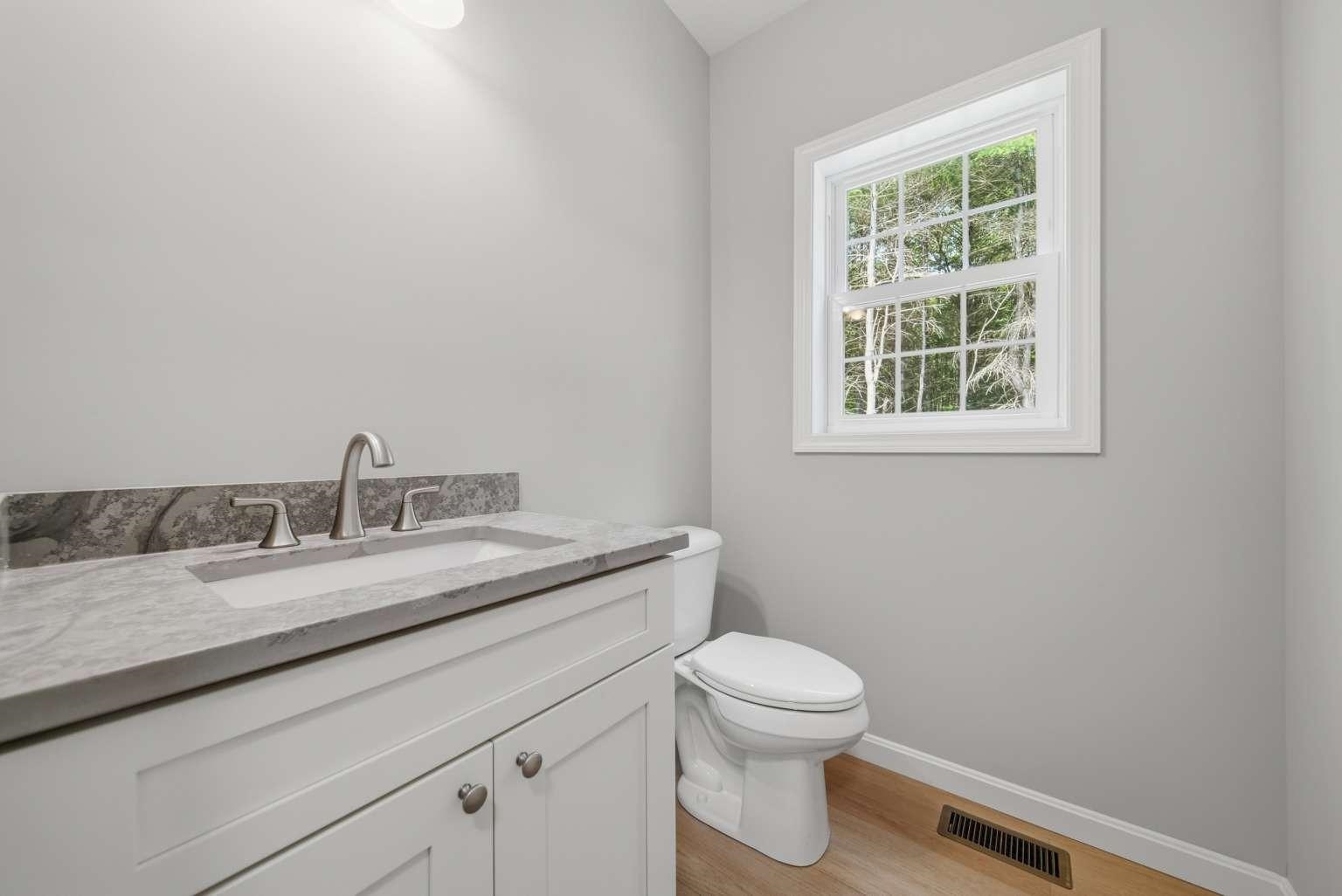 225 Garvins Falls Road Concord, NH 03301 - Photo 12 of 20 Gallery Image 12