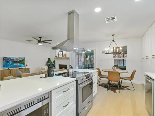 $3,300 | 3601 Ambleside Drive, Austin, TX 78759