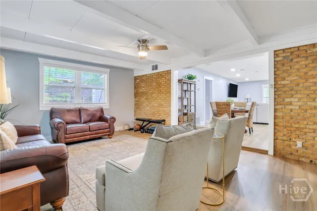 $2,400 | 607 Dyches Drive, Savannah, GA 31406