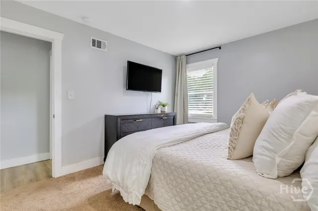 $2,400 | 607 Dyches Drive, Savannah, GA 31406