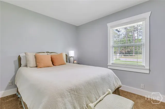 $2,400 | 607 Dyches Drive, Savannah, GA 31406