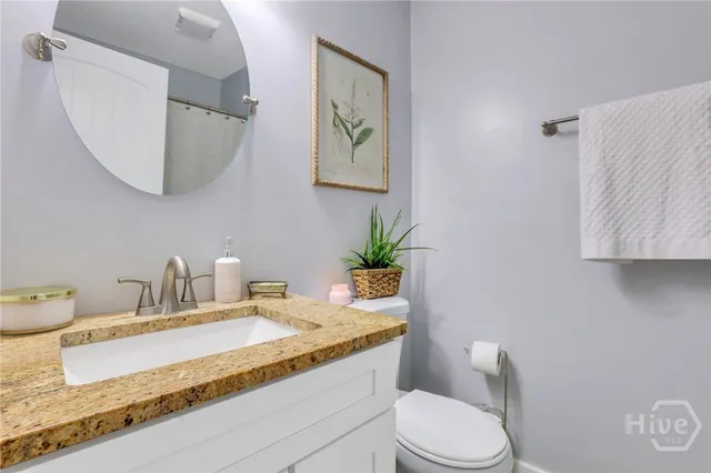 $2,400 | 607 Dyches Drive, Savannah, GA 31406