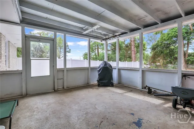 $2,400 | 607 Dyches Drive, Savannah, GA 31406