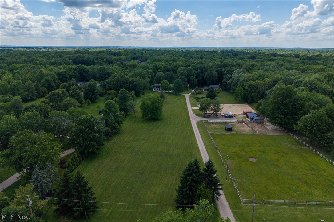 6306 Stone Road Hudson, OH 44236 - Photo 3 of 47