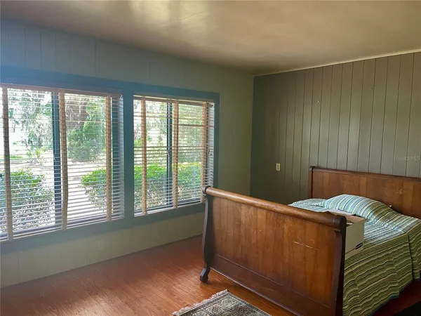 $750,000 | 1800 Southwest 35th Place, Gainesville, FL 32608