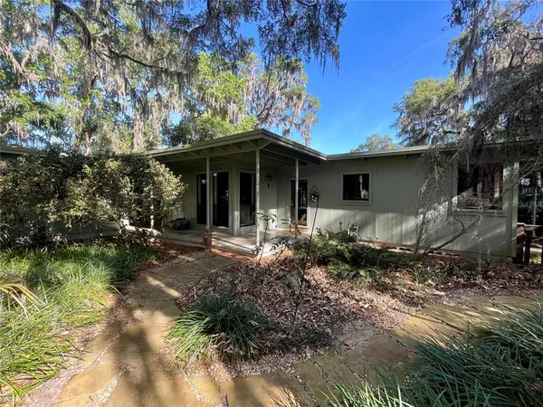 $750,000 | 1800 Southwest 35th Place, Gainesville, FL 32608